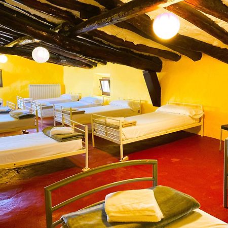 La Casa Magica Vandrerhjem Villatuerta Eksteriør bilde
